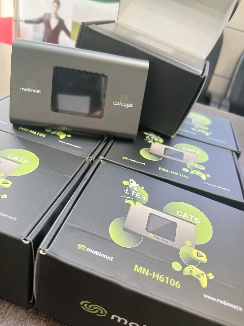 مودم جیبی مبین نت MN-H6106 بهمراه 6 ماه اشتراک 100 گیگ